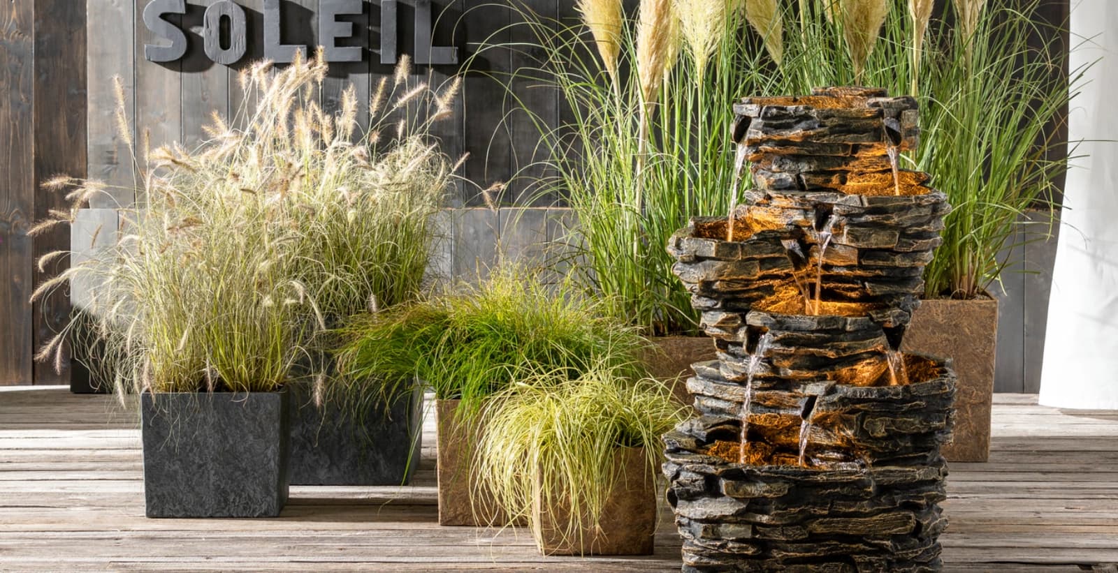 Dekorative Gartenbrunnen