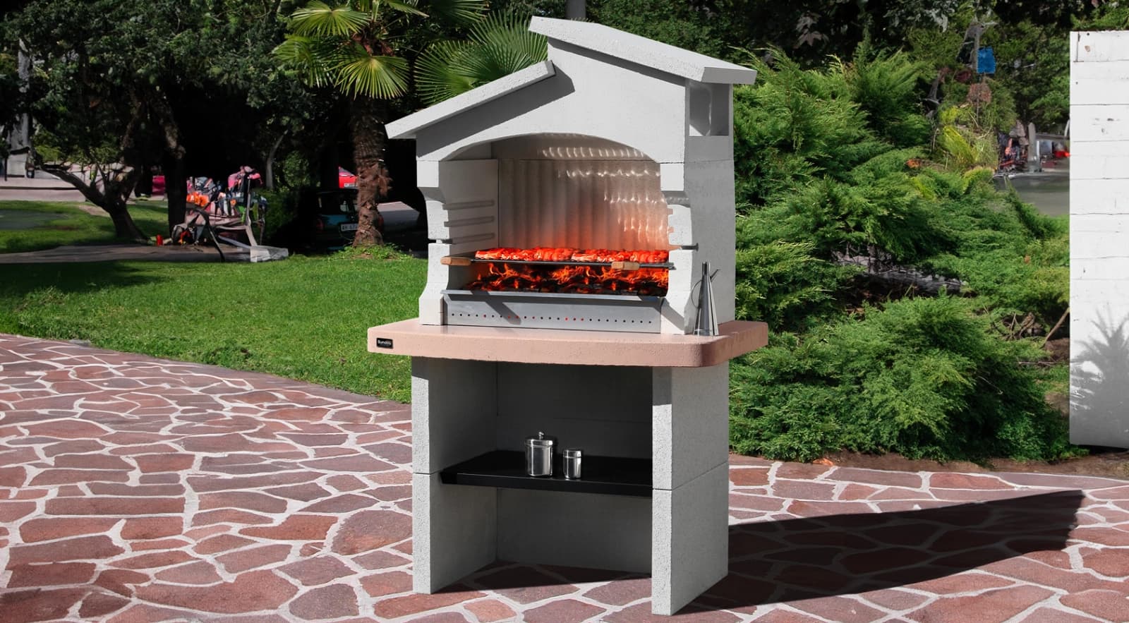 Garten­kamin