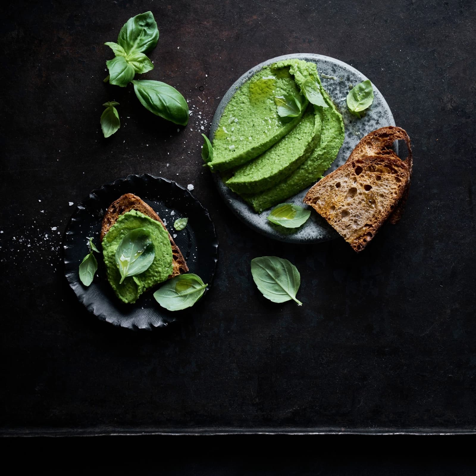 Basilikum-Erbsen-Aufstrich