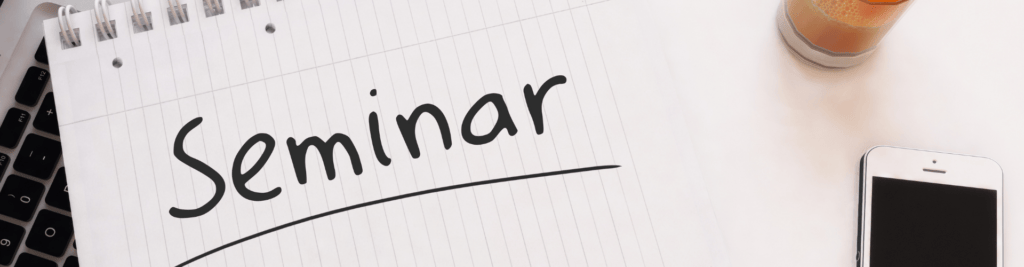 Papier mit Schriftzug "Seminar"