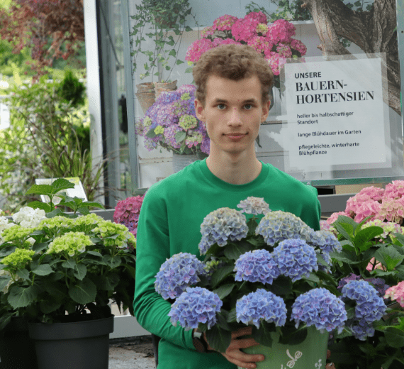 Ben erklärt wie man das Vertrauen der Kolleg*innen gewinnt und bald selbständig Aufgaben erledigt.
