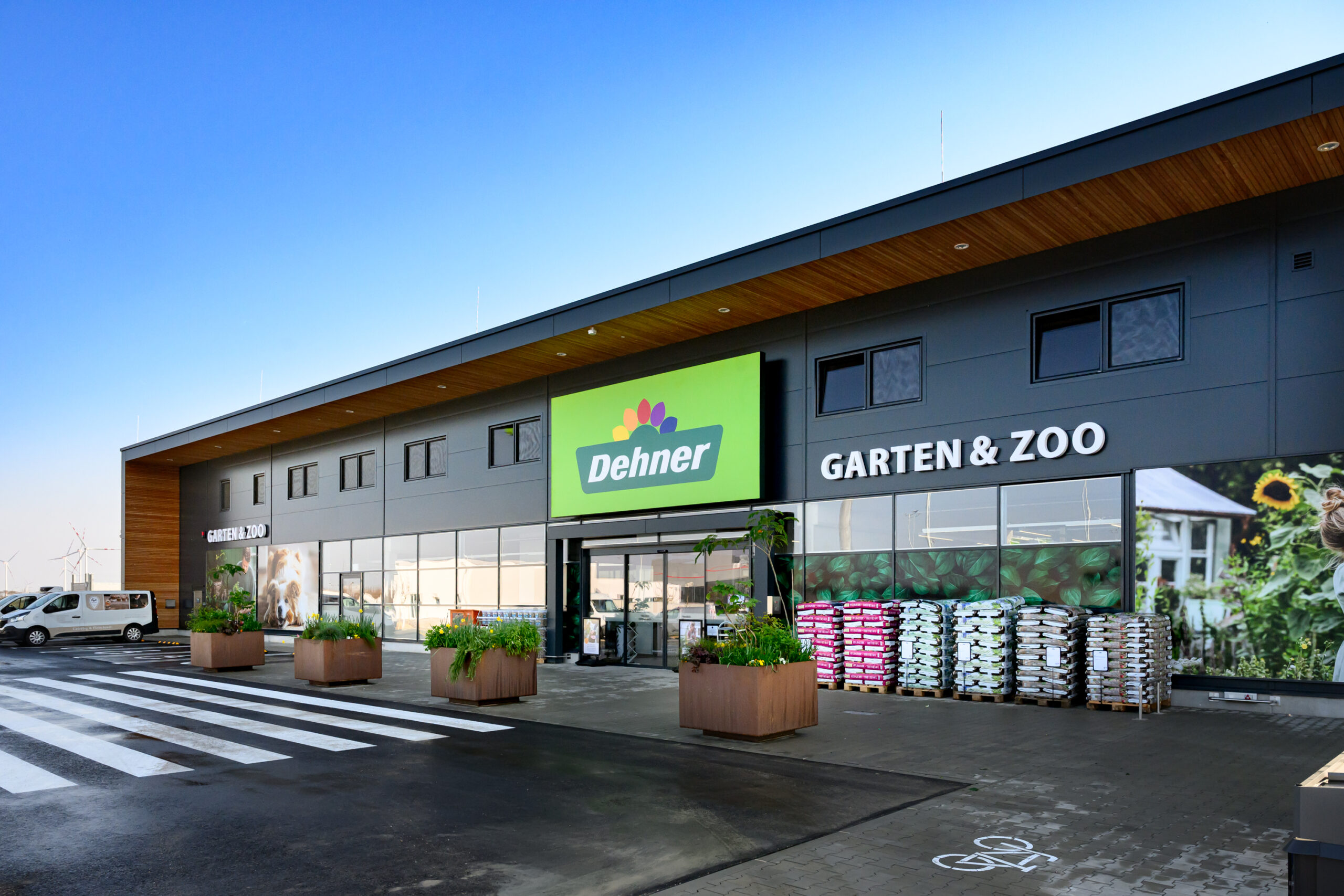 Außenansicht Dehner Garten-Center Neusiedl am See